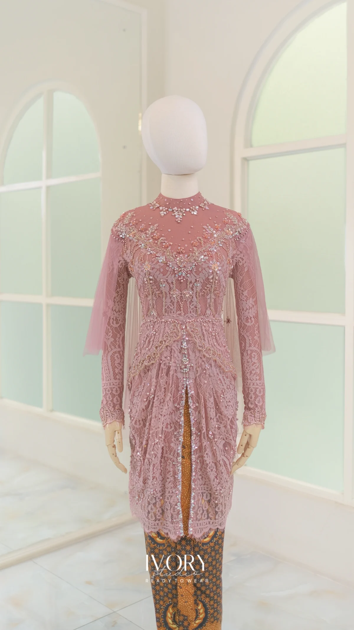 Marsala Cape Kebaya