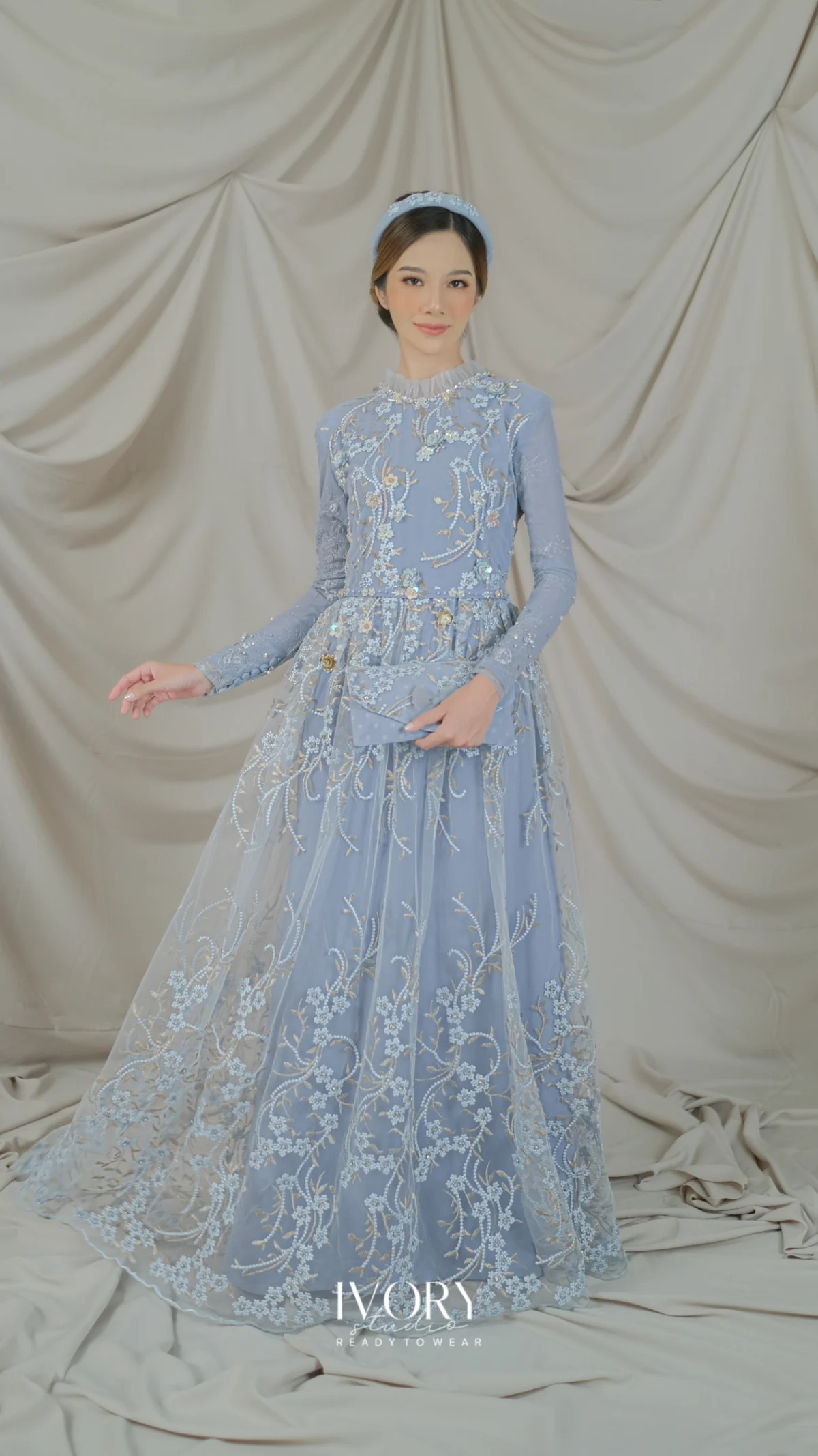 2 in 1 Dust blue Jacquard Outer with Floral Inner - Image 3