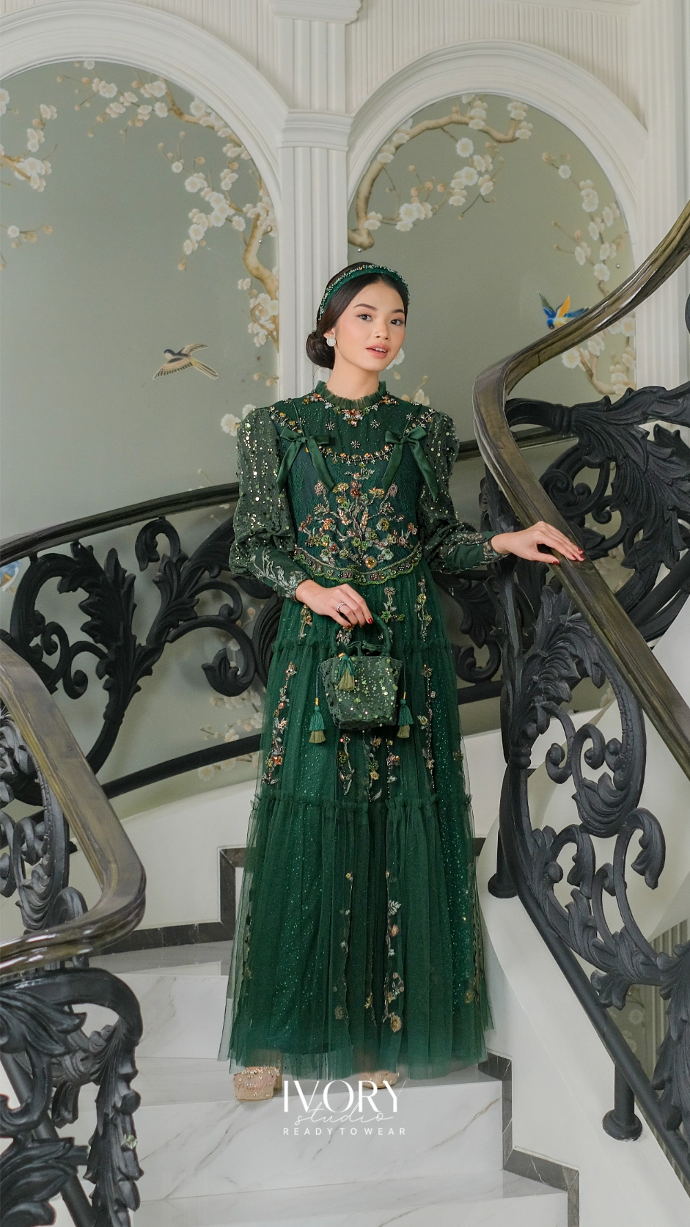Emerald Green Lace Outfit for Women. Complete Womens Attire