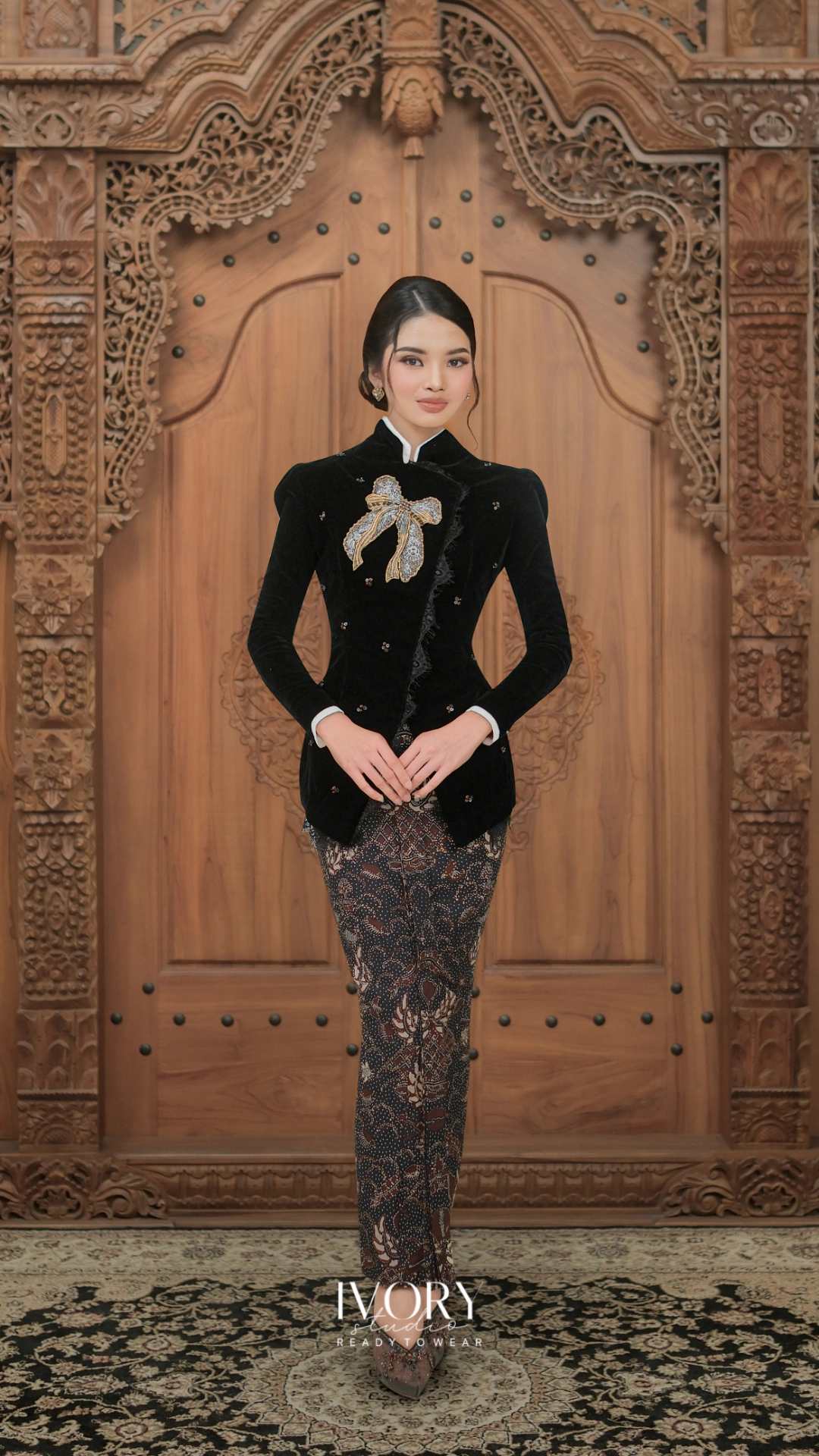 [Ready Stock] Dance in Harmony | Sindoro Black Ribbon Janggan Kebaya