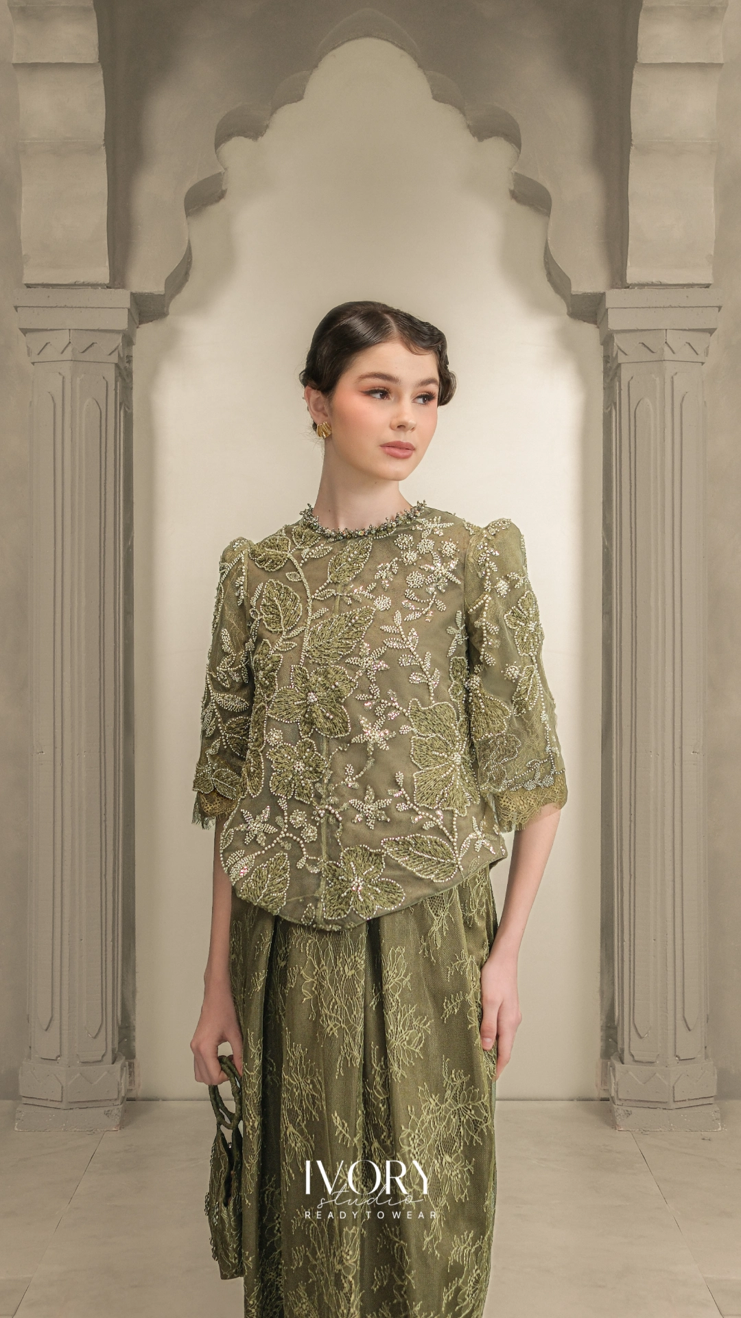 Prasatti | Savanna Blomst Top & Skirt in Olive - Image 2