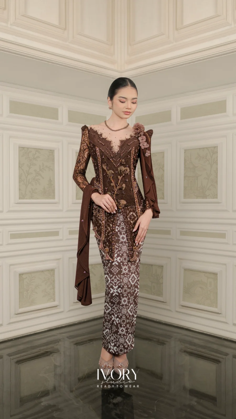Vice Versa | Arc of Lingerbloom Kebaya in Coffee Bean