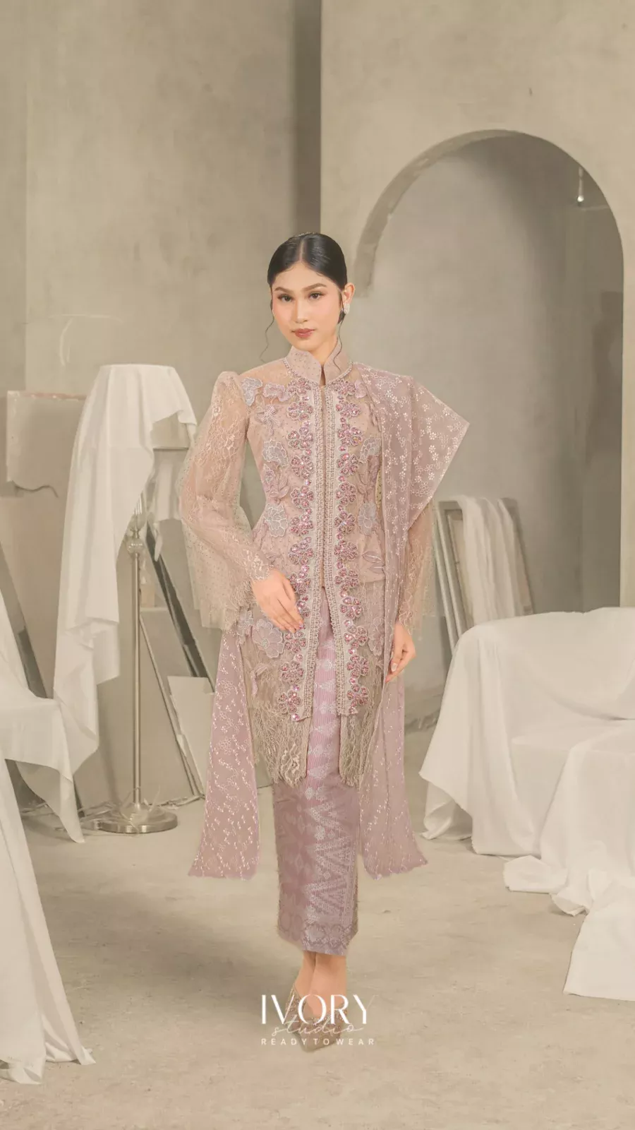 Dance in Harmony | Ayun Mauve Bouquet Kebaya Labuh