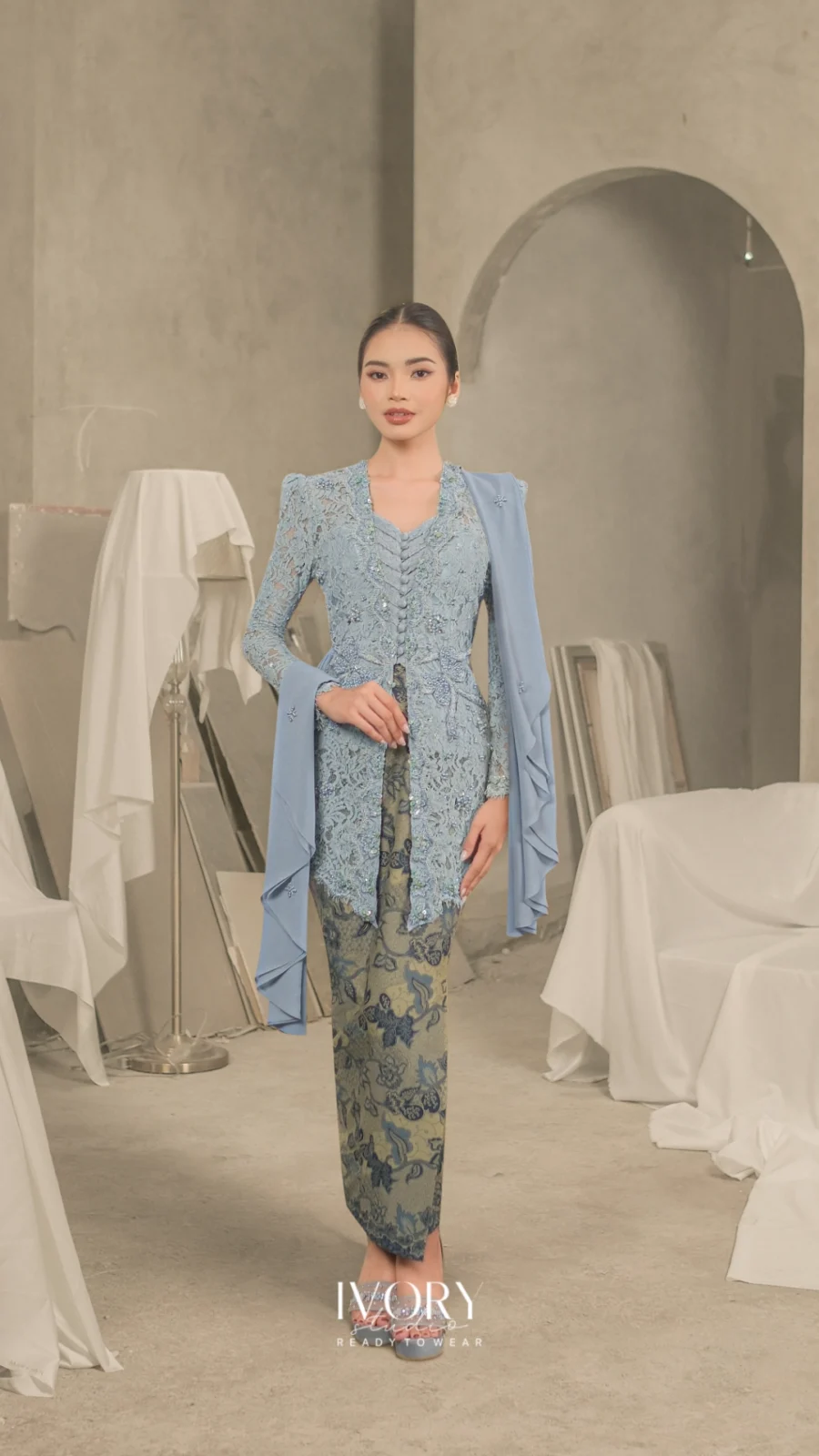 Hum of Hearts | Linnet Ribbon Tinkertwist Kutubaru Kebaya in Dust Blue