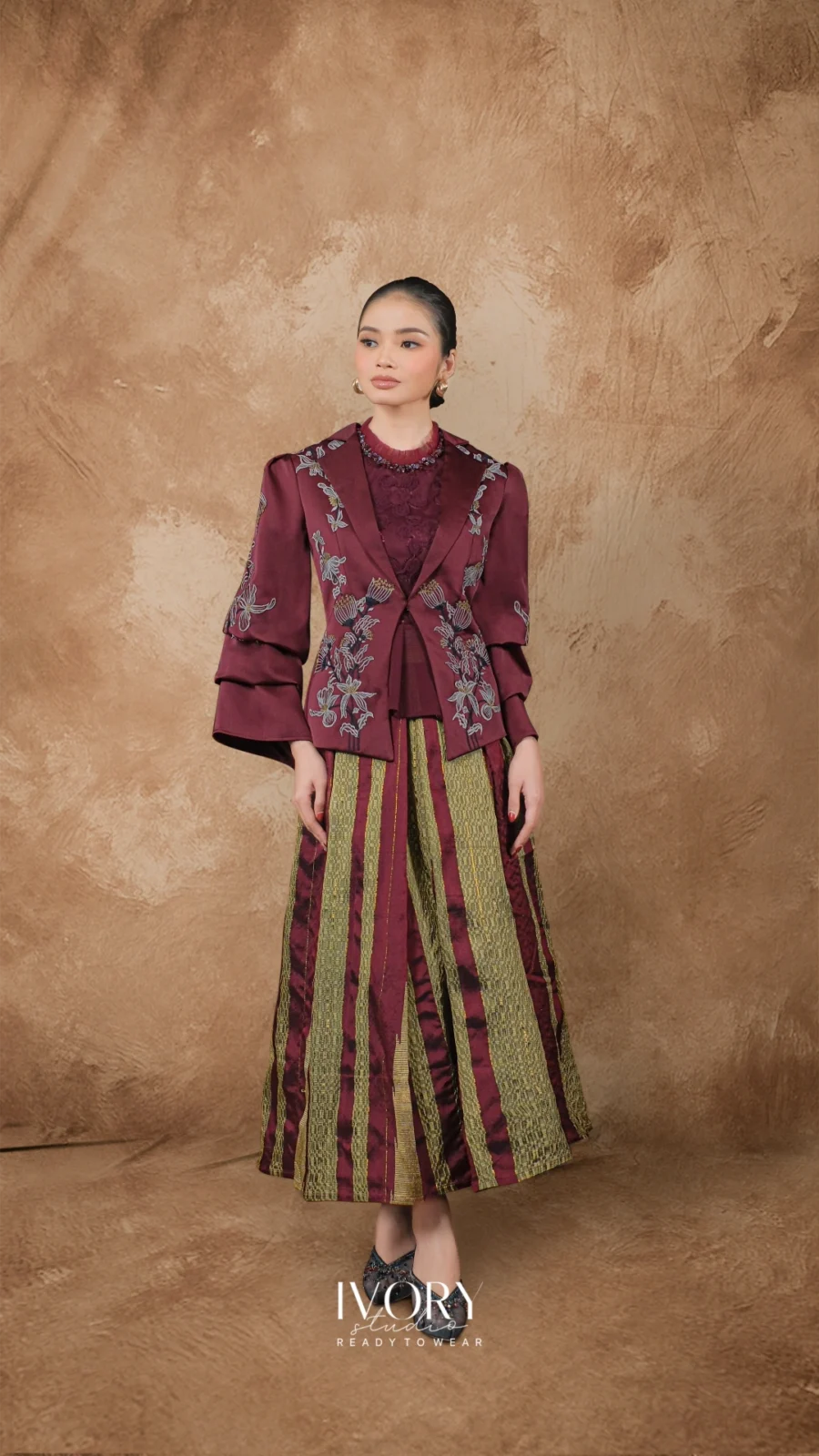 Sailong | Maccini Blouse in Burgundy