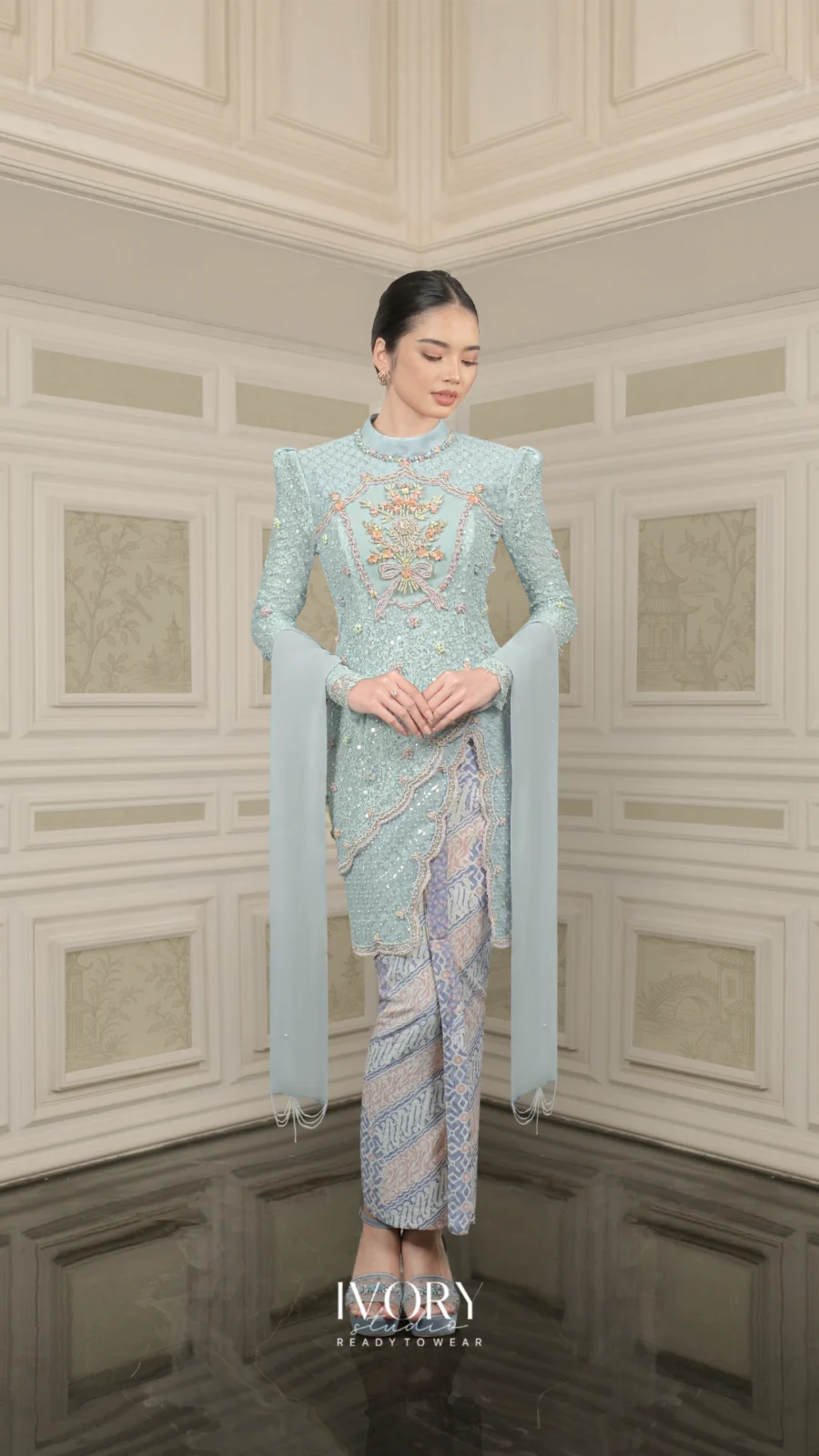 Vice Versa | The Lucent Carmella Kebaya in Ice Blue
