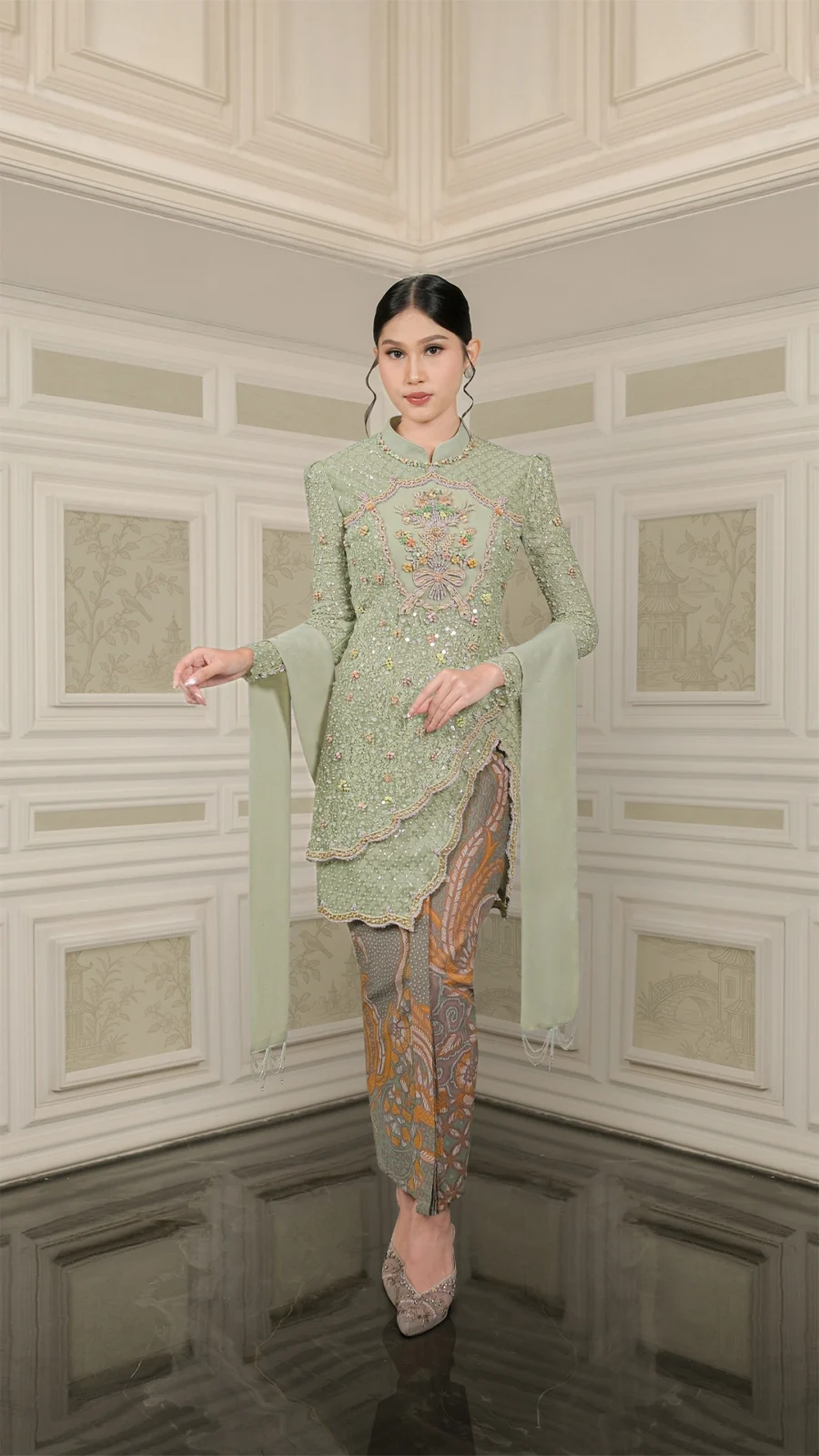 Vice Versa | The Lucent Carmella Kebaya in Sage
