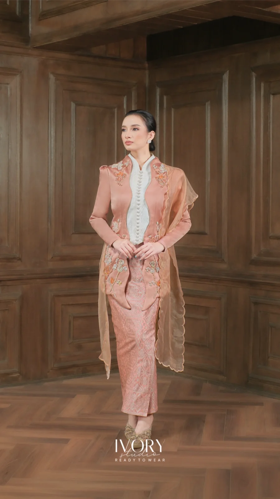 Make Classic Great Again | Bintan Moontide Grace Shantung Kebaya in Rosegold