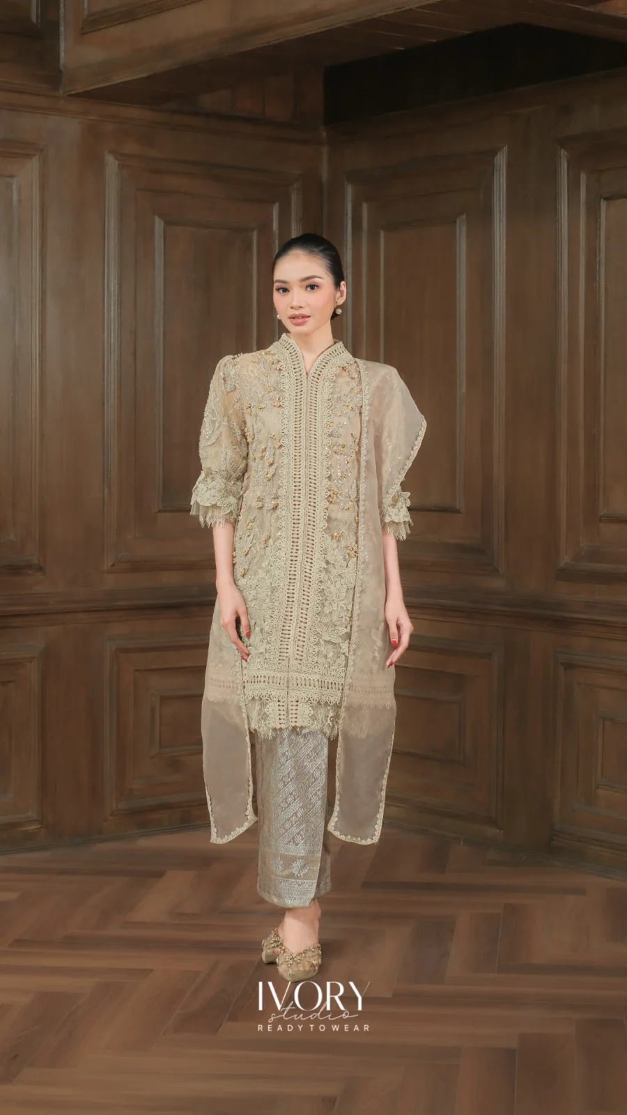 Make Classic Great Again | Karimata Rainlace Labuh Kebaya in Taupe