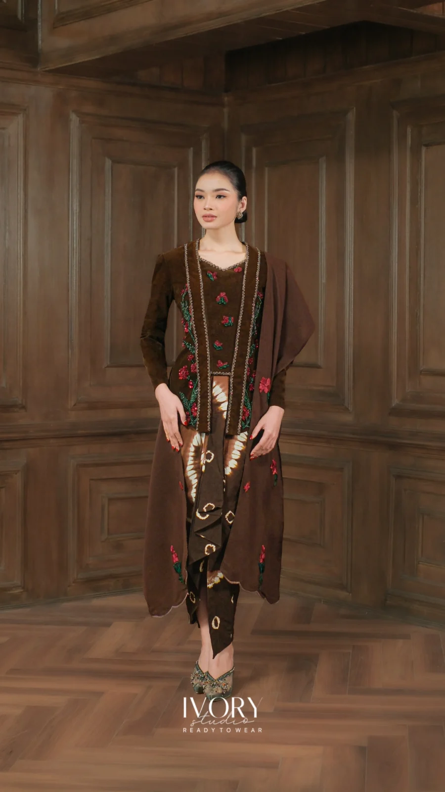 Make Classic Great Again | Serayu Roseveil Velvet Kutubaru Kebaya in Coffee Bean