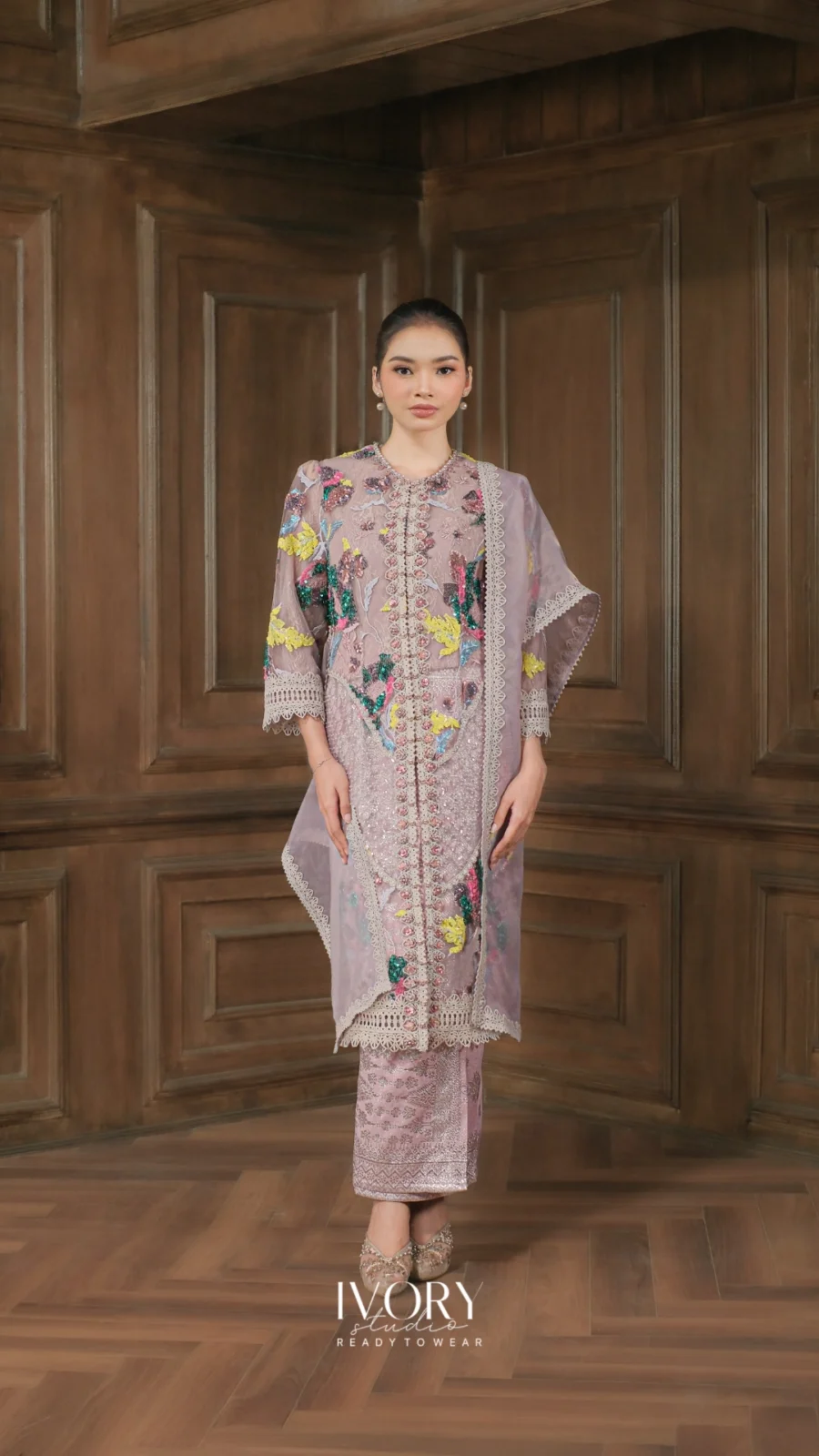Make Classic Great Again | Menda Scentine Labuh Kebaya in Mauve
