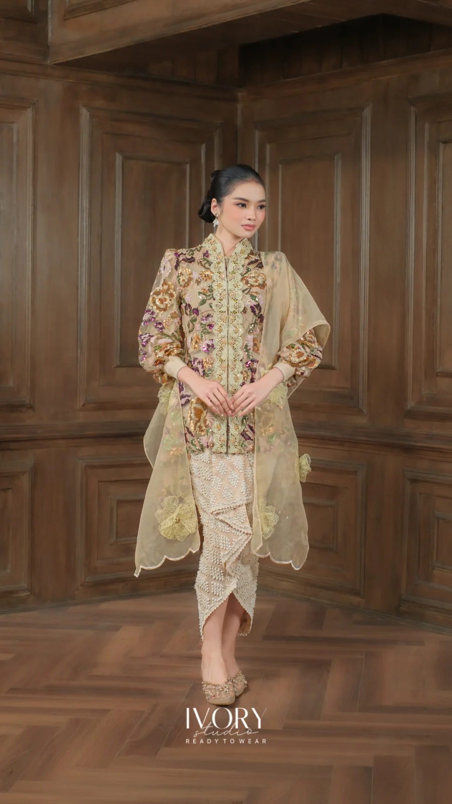 Make Classic Great Again | Semayang Emberleaf Encim Kebaya in Beige
