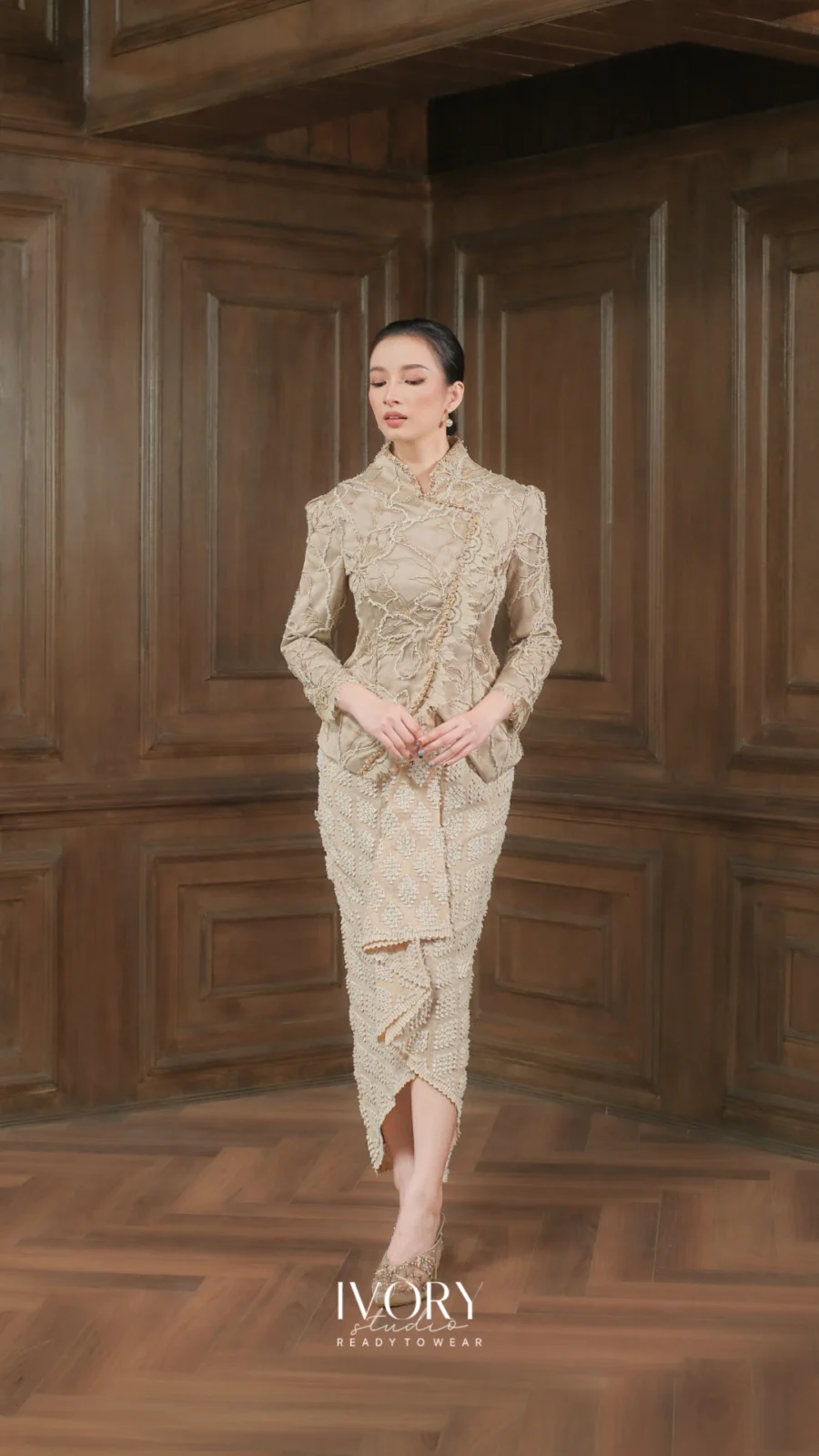 Make Classic Great Again | Serida Swanlake Janggan Kebaya in Beige