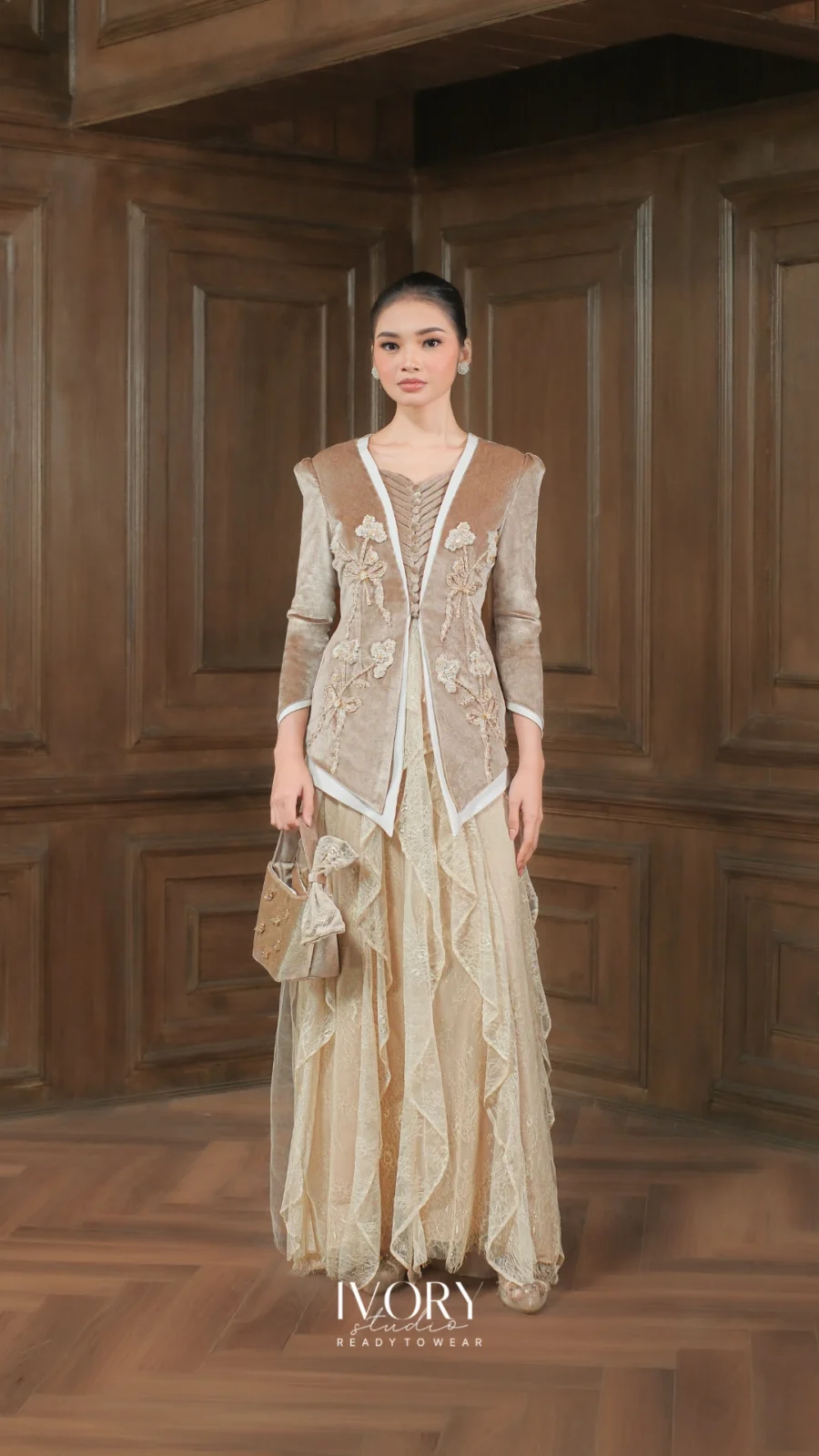 Make Classic Great Again | Seruni Cloudlet on the Wave Kutubaru Dress in Beige
