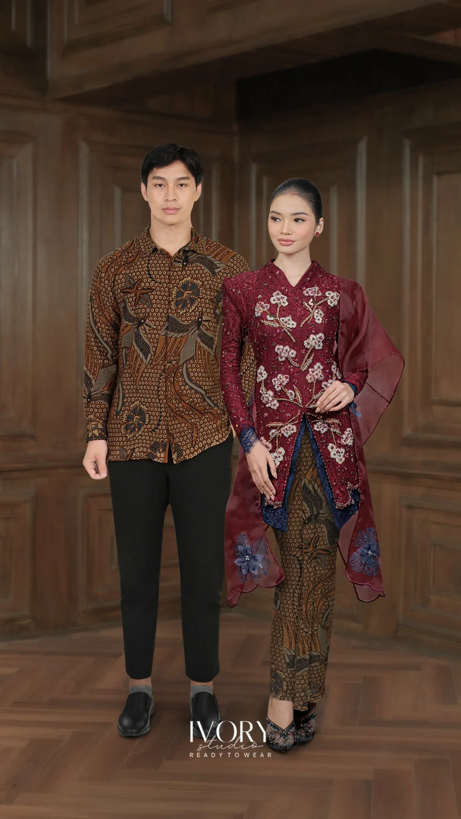 Vice Versa | Cotton Upon the Wind Kebaya in Burgundy Couple Look
