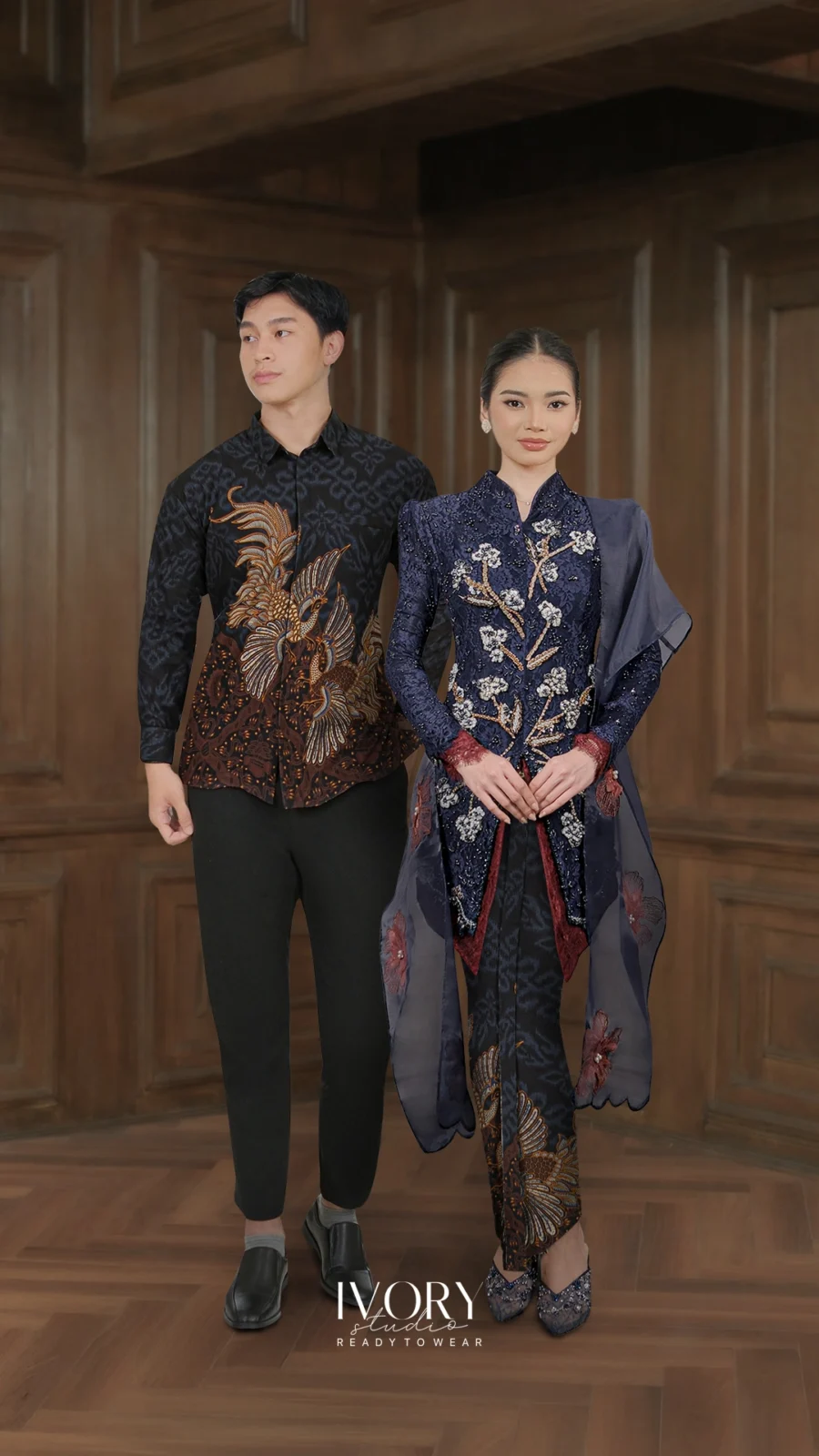 Vice Versa | Cotton Upon the Wind Kebaya in Navy Couple Look