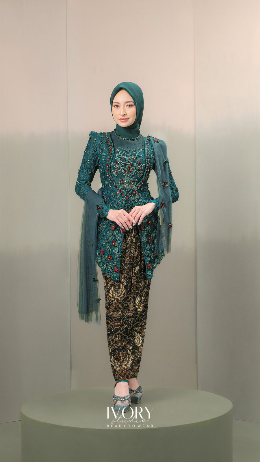 [Ready Stock] Anyaman Hikayat | Kisah Keong Mas in Tosca - S