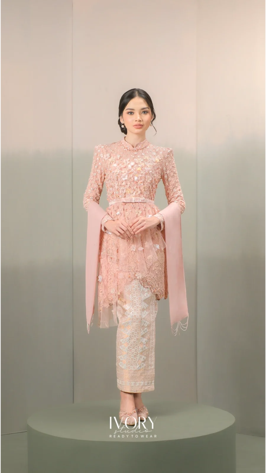 Anyaman Hikayat | Kisah I Laurang Kebaya in Rosegold