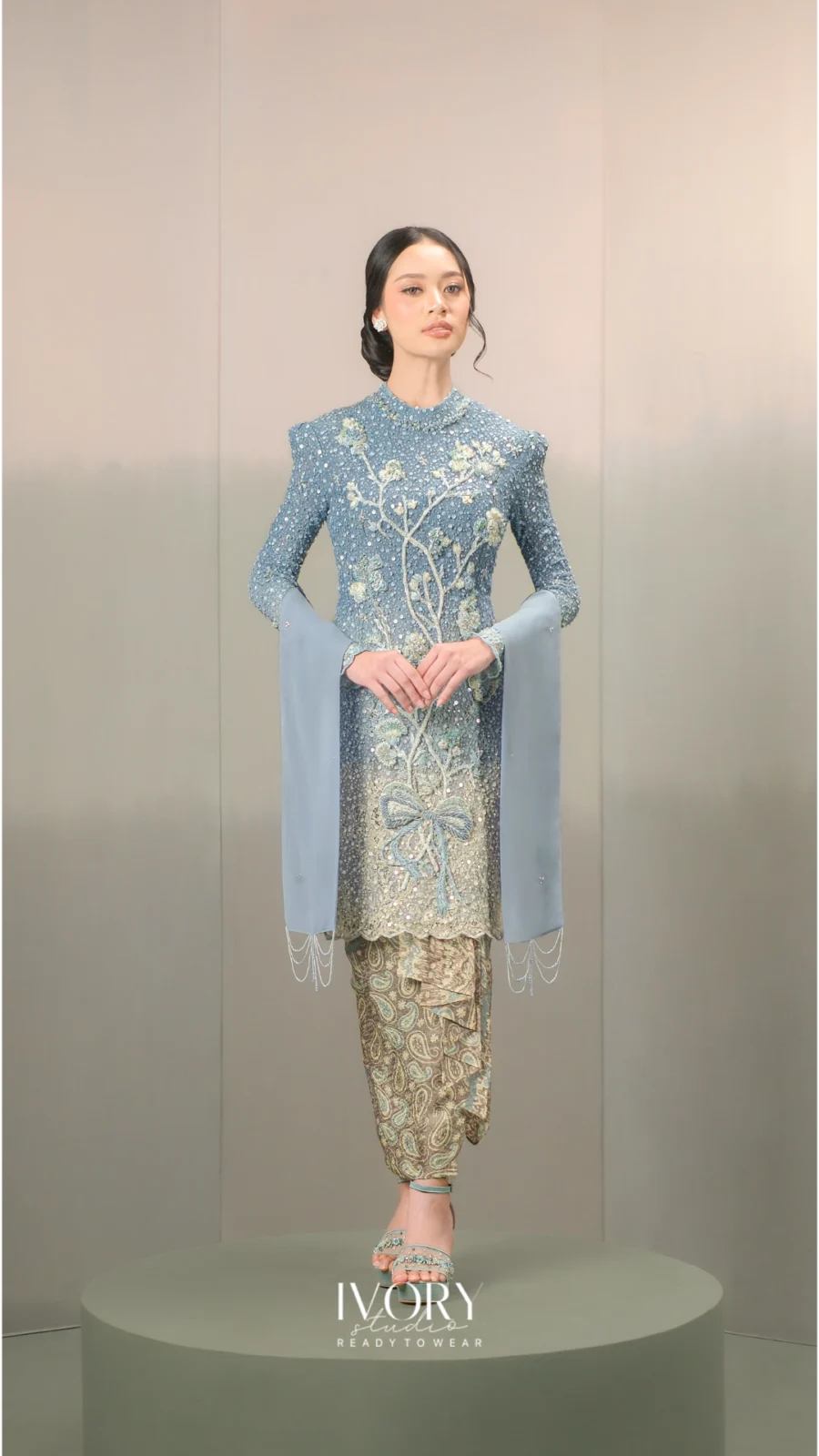 Anyaman Hikayat | Kisah Putri Mandalika Kebaya in Ombre Dust Blue