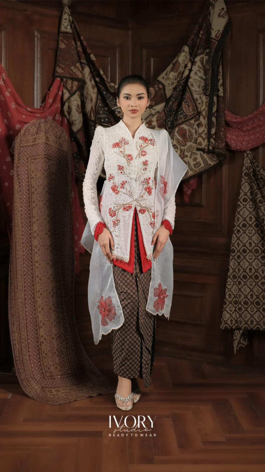 Vice Versa | Cotton Upon the Wind Kebaya in Pitulas (White on Cherry Red)