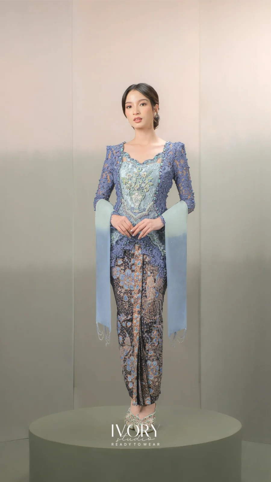 Anyaman Hikayat | Kisah Dewi Danu Kebaya in Cerulean Blue