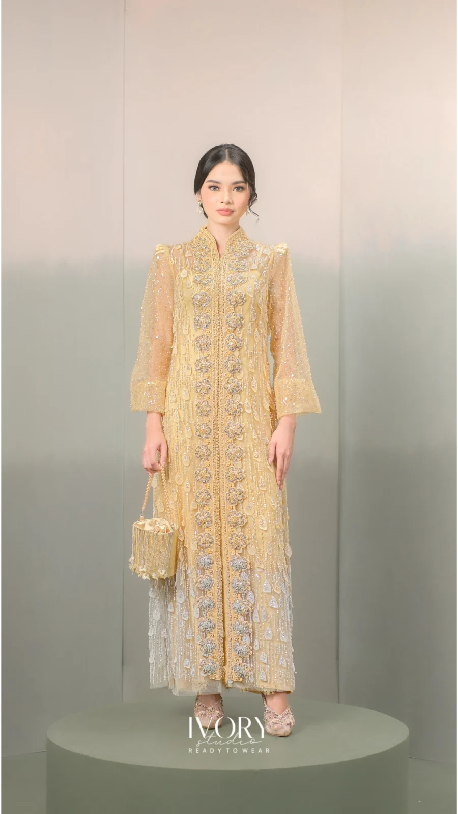 Anyaman Hikayat | Kisah Timun Mas Dress in Irish Yellow on Ice Grey