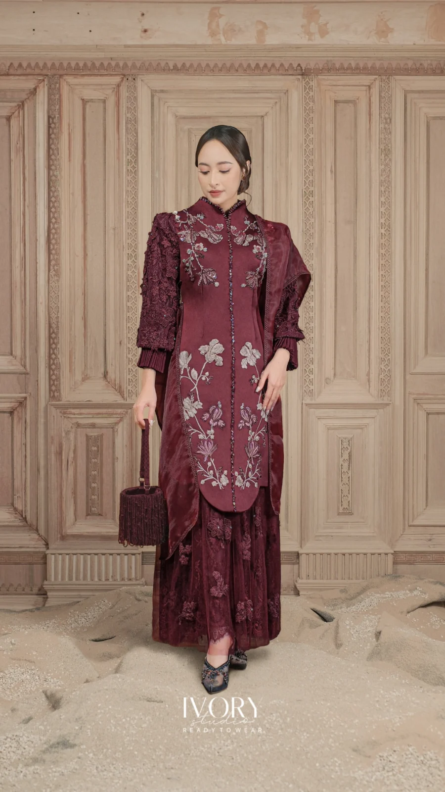 Miles & Moments | Grails of Lullaby Dress in Burgundy
