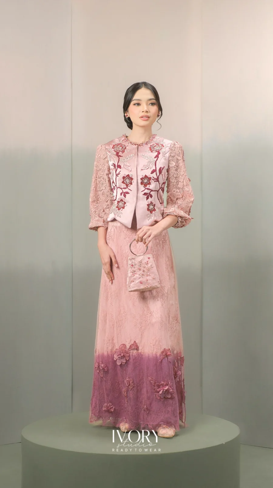 Anyaman Hikayat | Kisah Si Mirah Top & Skirt in Dusty Pink on Rose Wine